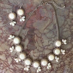 Cream and Gold Statement Necklace & Earrings